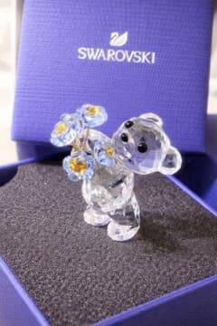 Swarovski クリスタルベア 花束付きのサムネイル