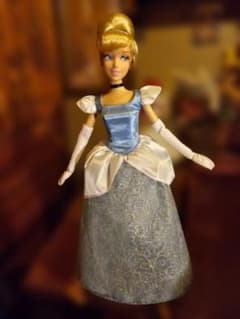シ*ン様 Disney Cinderella Classic Dollのサムネイル