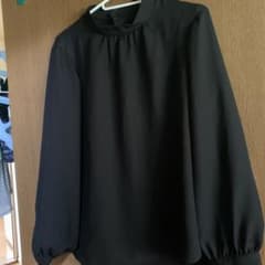 GUブラウス　L 新品のサムネイル