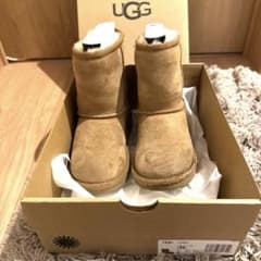 ugg アグ　ムートンブーツ　17.5センチのサムネイル