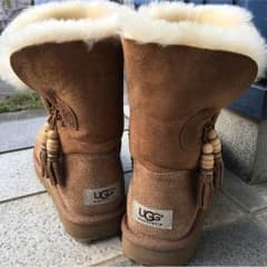 UGG   ブーツ   サイズ23.5〜24センチのサムネイル