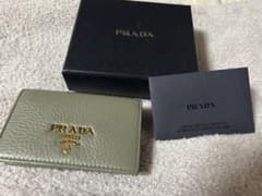 PRADA グレー レザー 名刺入れのサムネイル