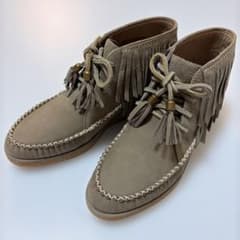 UGG モカシン フリンジ ブーツ グレー 23のサムネイル