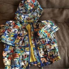 リクママ☆様専用 ディズニー  ナイロンパーカーのサムネイル