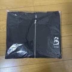 MILE SixTONES パーカー 未開封 定価8500円 - メルカリ