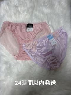 ピンクと薄紫のショーツ2枚セット　後ろレースのサムネイル