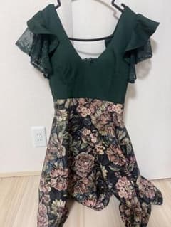JEWELS フリル袖 フラワープリント ドレスのサムネイル