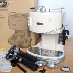 美品 デロンギ エスプレッソ・カプチーノメーカー ECM300J-E クリーム