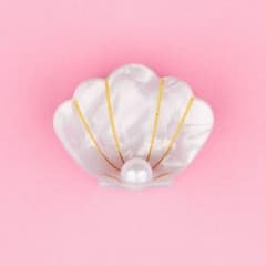 ヘアクリップ　スカラップ　パールのサムネイル