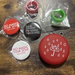 back number NO MAGICTOUR 2019缶バッジ ラバーリング - メルカリ