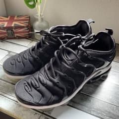 NIKE エアベイパーマックスプラス　ブラック　ナイキエアマックスのサムネイル
