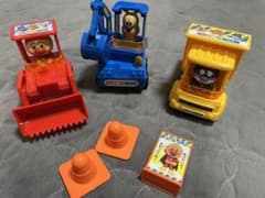 アンパンマン　くるまだいすき工事車両セットのサムネイル
