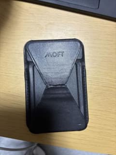 MOFTのサムネイル