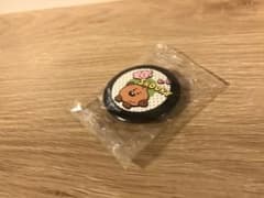 【新品】くら寿司 SHOOKY シューキー 缶バッジのサムネイル