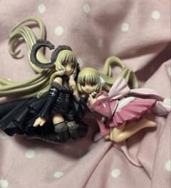 海洋堂　ちょびっツコレクションフィギュアアニメ版　黒ちぃ　白ちぃ