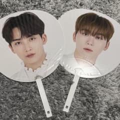 SEVENTEEN ジョンハン スングァン うちわ DOME TOUR 2020 - メルカリ