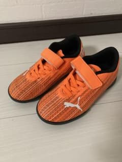 プーマ　トレーニングシューズ　18センチのサムネイル