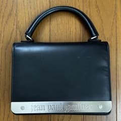 ジャンポールゴルチエ メタルプレート ブラックレザー バッグ ヴィンテージ m89338031777_1.jpg?1723366380