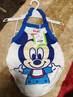 ベビー服のサムネイル