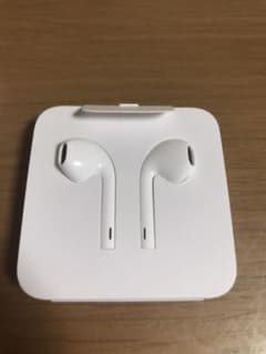 iPhone Lightning純正イヤホン アップルのサムネイル