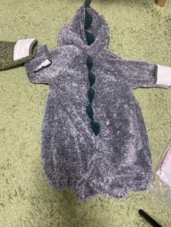 ベビー服のサムネイル