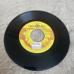 JUNIOR BYLES Fade Away 7インチ レコードのサムネイル