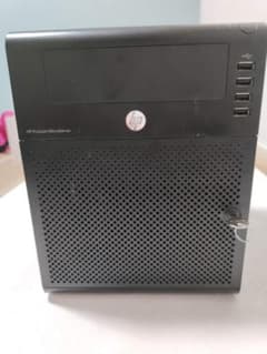HP ProLiant MicroServerのサムネイル