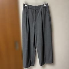 UNIQLO タックワイドパンツ Mのサムネイル