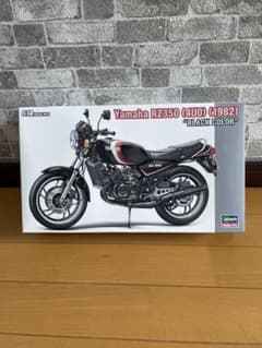 Yamaha RZ350 (4U0) (1982) ブラックカラーのサムネイル