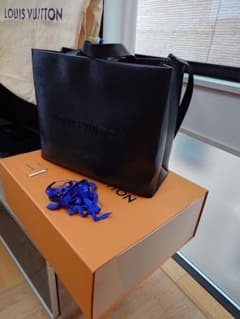 新品同様LOUIS VUITTON／ショッパー・トートMM(M13979)のサムネイル