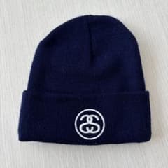 Stussy ネイビー 折り返しニット帽 刺繍ロゴ付きのサムネイル