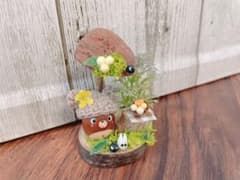 どんぐりアート　切り株オブジェのサムネイル