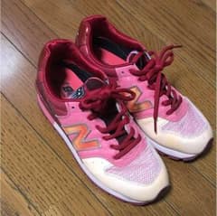 ニューバランス996のサムネイル