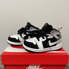 NIKE AIR JORDAN 11cmのサムネイル