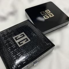 GIVENCHY PRISME LIBRE クッションファンデーション