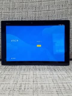 FUJITSU ARROWS F-04H BLACKのサムネイル
