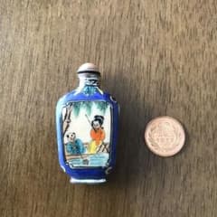 中国の工芸品 鼻煙壺 スナッフボトル アンティークのサムネイル