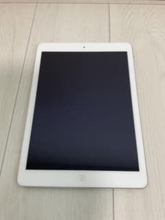 Apple iPad Air Wi-fi 128GB シルバーのサムネイル