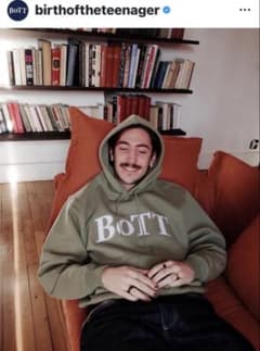 BoTT OG Logo Pullover Hoodieのサムネイル