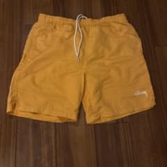 Stüssy イエロー ショーツSサイズのサムネイル