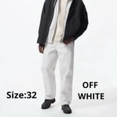 UNIQLO ワイドストレートジーンズ　32 OFF WHITEのサムネイル