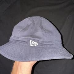 New Era ネイビー バケットハットのサムネイル