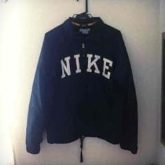 NIKE♡ 薄手アウターのサムネイル