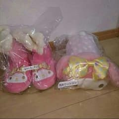 マイメロ ルームブーツ＆筒型クッションのサムネイル