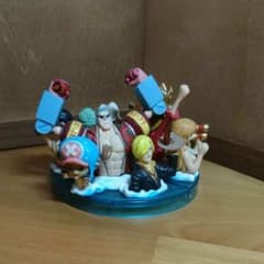 【値下げ】セブン限定 ワンピース フィギュアのサムネイル