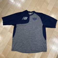村上宗隆 実使用 New Balance 2XL アンダーシャツ 半袖カット 村上宗隆 実使用 New Balance 2XL アンダーシャツ 半袖カット - メルカリ