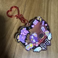サンリオ原宿限定 シークレットアクリルキーホルダー　バツ丸のサムネイル
