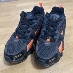 NIKEスニーカーのサムネイル