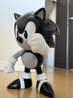 ソニック フィギュア 黒と白 約16cmのサムネイル