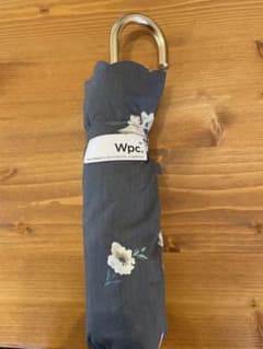 【本日限定値下げ】Wpc. 折りたたみ日傘 花柄 グレーのサムネイル